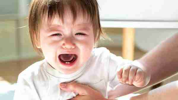 父母这几种行为,直接把孩子养成白眼狼,再不纠正就等着哭吧