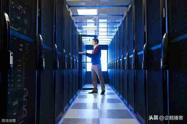 web服务器是什么系统（web服务器有哪些类型和优点）