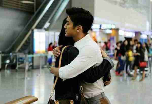 一个男人爱不爱你,身体反应最诚实,骗不了人