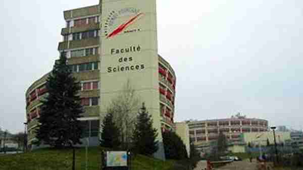 法国留学公立大学费用明细和推荐院校！