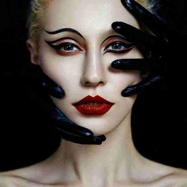 为什么喜欢化妆美容设计这个专业（化妆美容设计的好处）