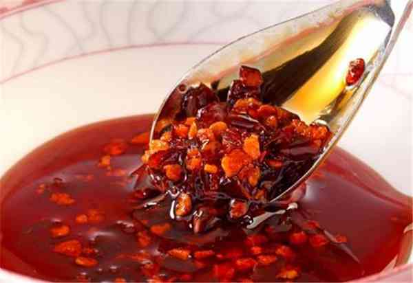 为啥到了秋冬季嘴角总溃烂,真的是上火了吗?听听教授怎么说