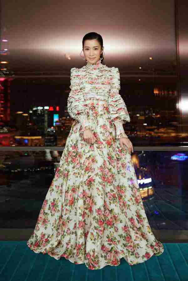 鼻子丑毁所有？这些女星的鼻子都是败笔，塌鼻梁蒜头鼻全占了