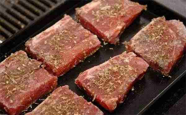 30年烧烤老师傅:只要记住这几点,你做的烧烤绝对不比我差!