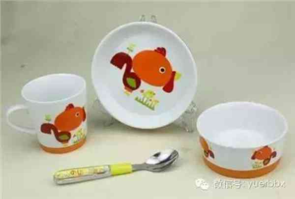 饭碗很重要,这些餐具不能给宝宝用!