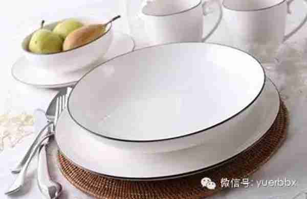 饭碗很重要,这些餐具不能给宝宝用!