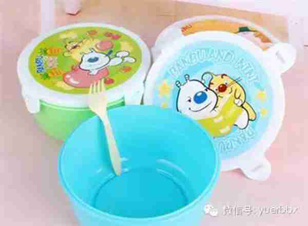 饭碗很重要,这些餐具不能给宝宝用!