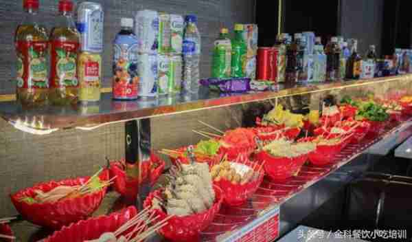 开一家旋转小火锅店,需要投资多少钱,一天能赚多少呢?