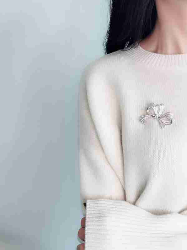 哪些适合冬季佩戴饰品材质你知道吗?