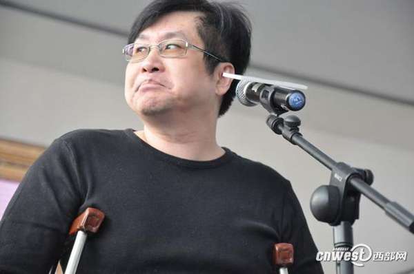 郑智化的歌很多你都会唱,但关于他残疾、坐牢的事你可能知之甚少