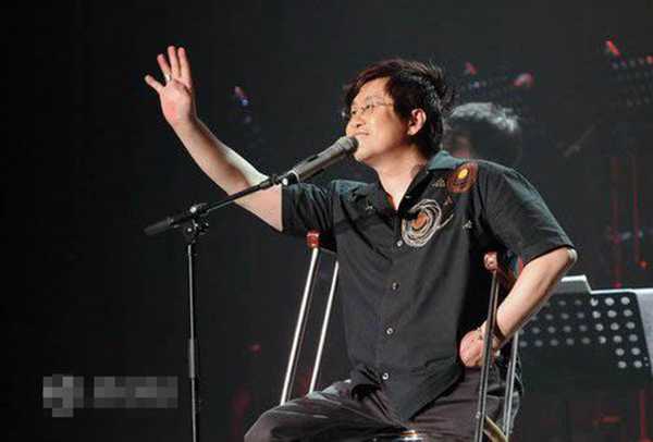 郑智化的歌很多你都会唱,但关于他残疾、坐牢的事你可能知之甚少