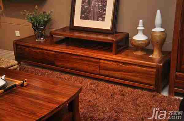 乌金木是什么木材做的(乌金木是什么档次的)