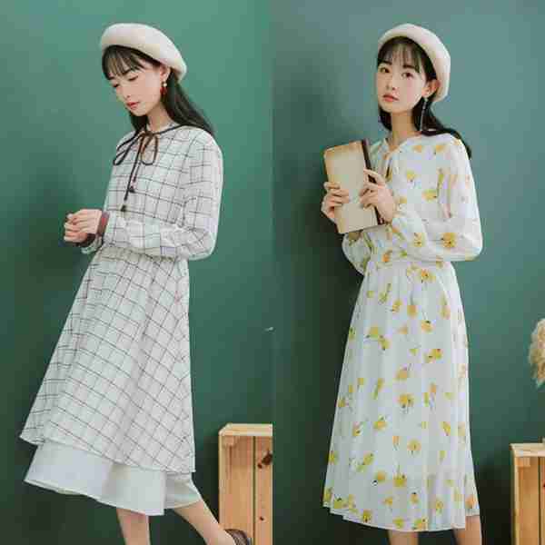 秋季穿搭,白色连衣裙搭配蓝色外套优雅淑女,专属软妹子的文艺范