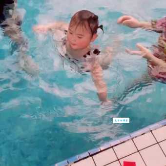 游泳如何踩水更有效？老教练分享独家秘诀！