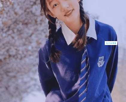 仝晓燕个人资料详解：青春美少女成员的演艺之路