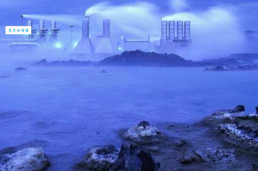 为什么会出现海市蜃楼？温度梯度与光线折射