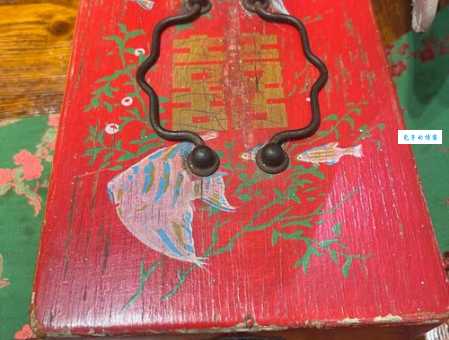 镜匣什么意思？揭秘古代女子精致的梳妆工具！