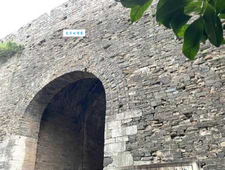 石头城是哪个城市？揭秘南京古城背后的历史故事